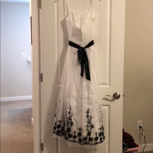 Black and white prom dress